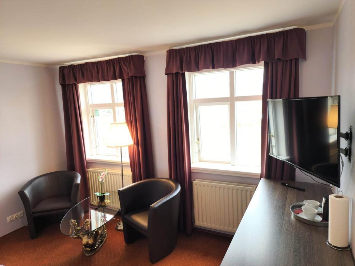 Kiljan Apartments & Rooms Blonduos Kültér fotó