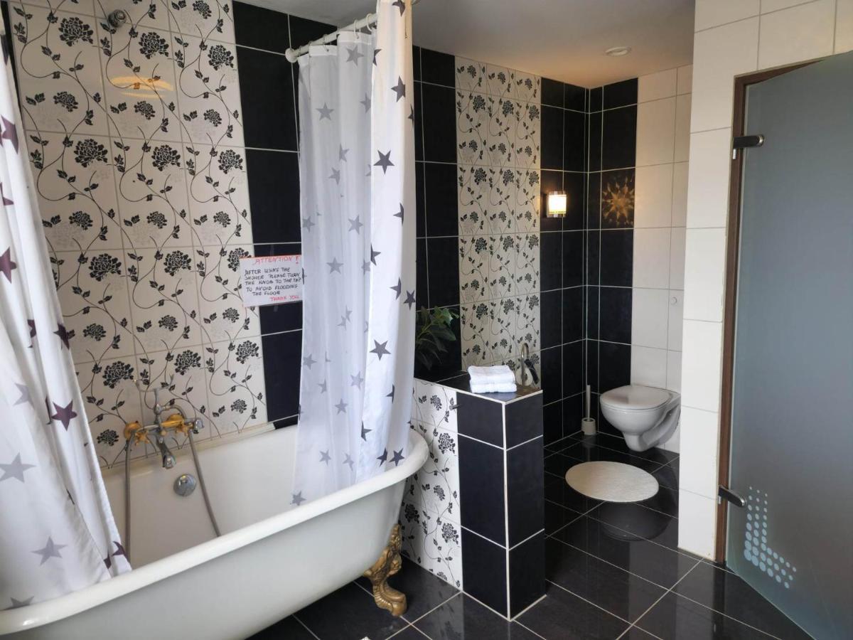 Kiljan Apartments & Rooms Blonduos Kültér fotó