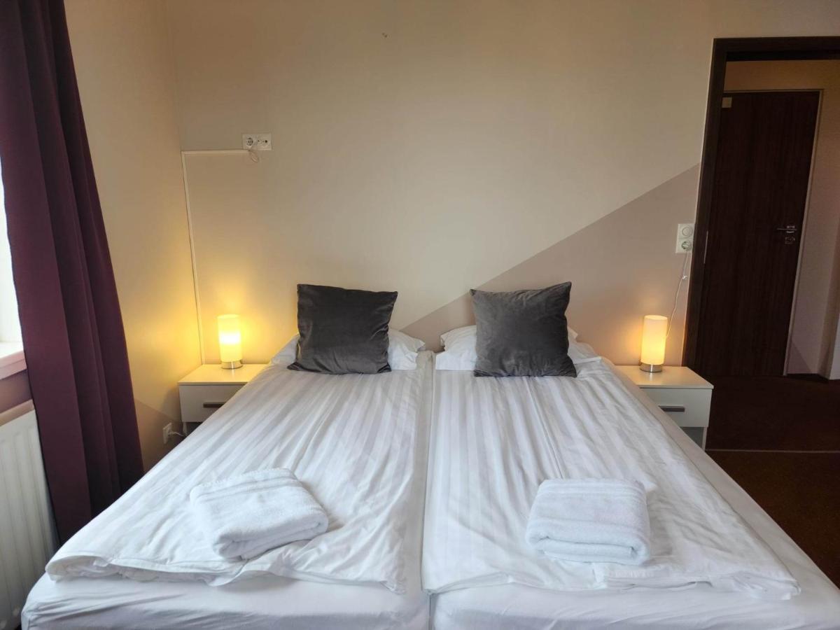 Kiljan Apartments & Rooms Blonduos Kültér fotó