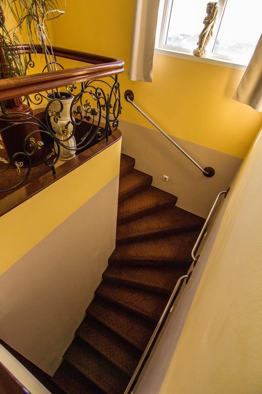 Kiljan Apartments & Rooms Blonduos Kültér fotó