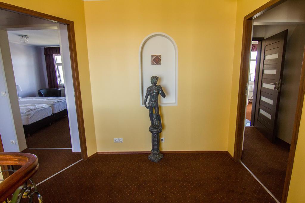 Kiljan Apartments & Rooms Blonduos Kültér fotó