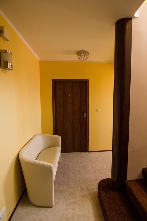 Kiljan Apartments & Rooms Blonduos Kültér fotó